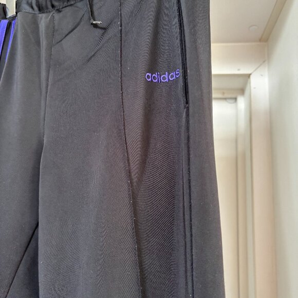 Classic Adidas Pants - black with purple stripes (front pleats) - size small - Picture 3 of 3
